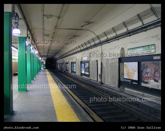Hynes / ICA - The outbound platform at the MBTA Hynes Convention Center / ICA subway station, Boston MA
