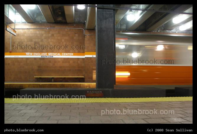 Vanishing Act - Timing is everything. <br> 1/6 second exposure.