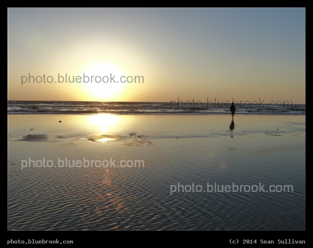 Shoreline Adventure - Sunrise over the Atlantic Ocean, Daytona Beach Shores FL