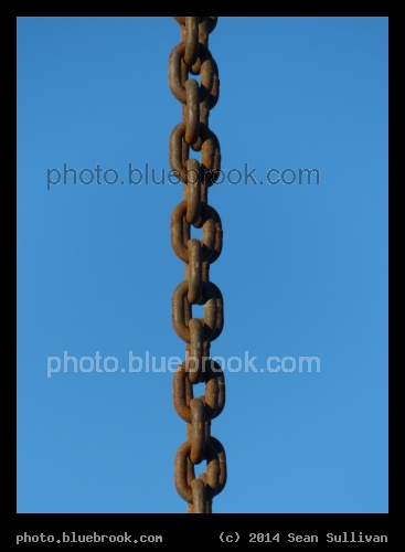 Vertical Chain - Construction site at Assembly Square, Somerville MA