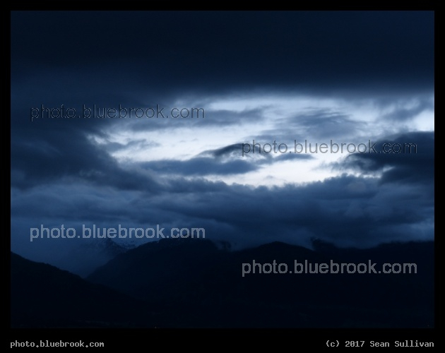 Oval Glow - Corvallis MT