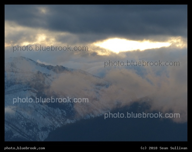 Crack in the Clouds - Corvallis MT
