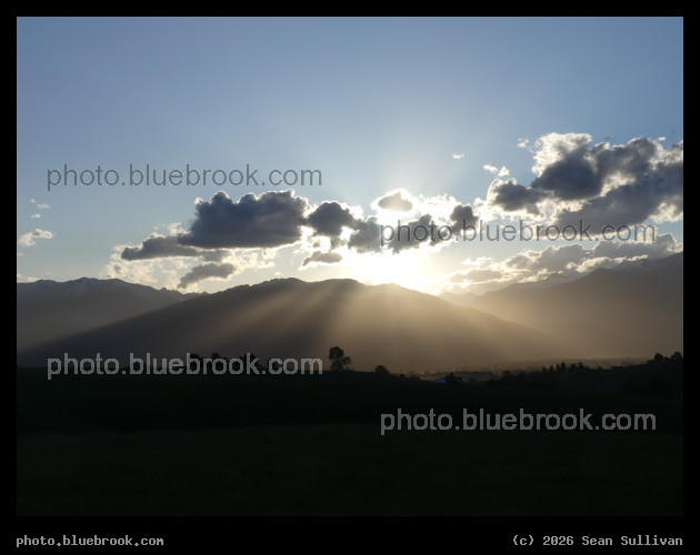 Sunbeams around the Mountains - Corvallis MT