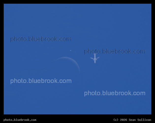 Airplane and Distant Worlds - Airplane aligned with the Moon and Venus immediately after the June occultation, Corvallis MT