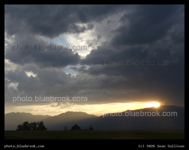 Sunset through a Gap in the Clouds - Corvallis MT